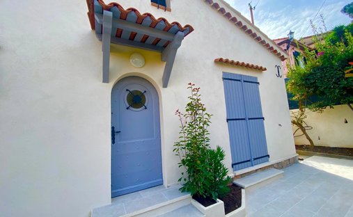 House in Saint Nicolas, Cannes, France 1