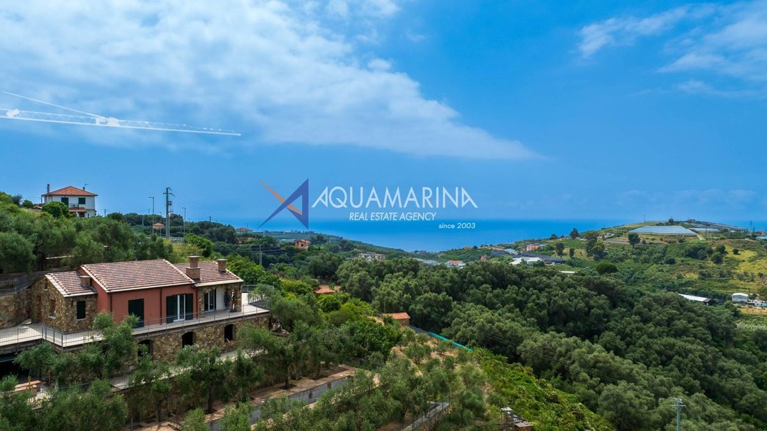 Villa in Terzorio, Liguria, Italy 1 - 16555727