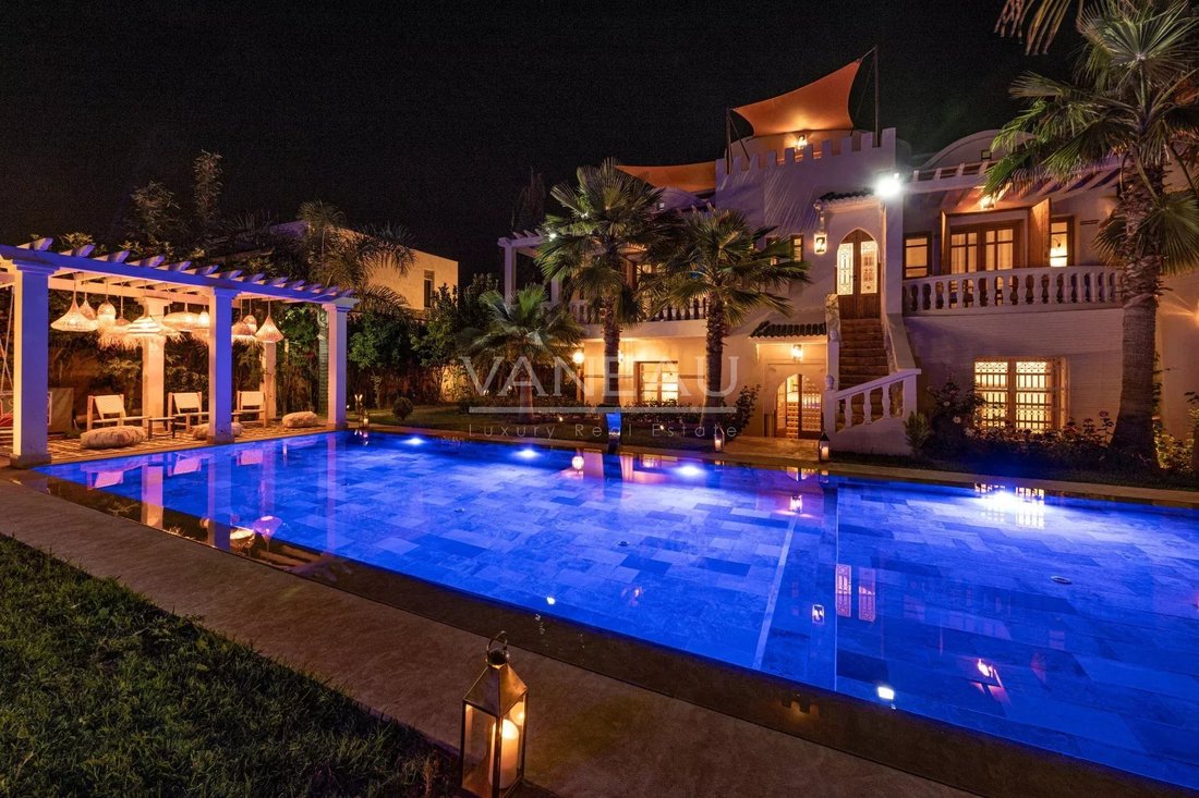 Villa in Annakhil, Marrakesh-Safi, Morocco 2 - 14241788