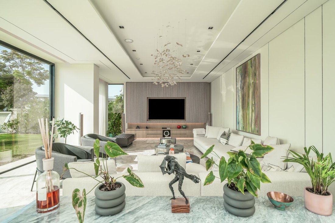 Villa in Palm Jumeirah, Dubai, United Arab Emirates 2 - 16555446