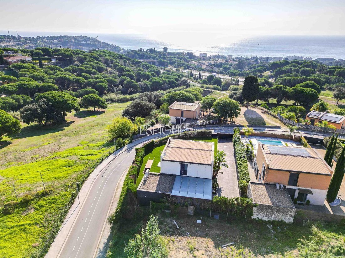 Villa in Sant Vicenc de Montalt, Catalonia, Spain 4 - 16555806