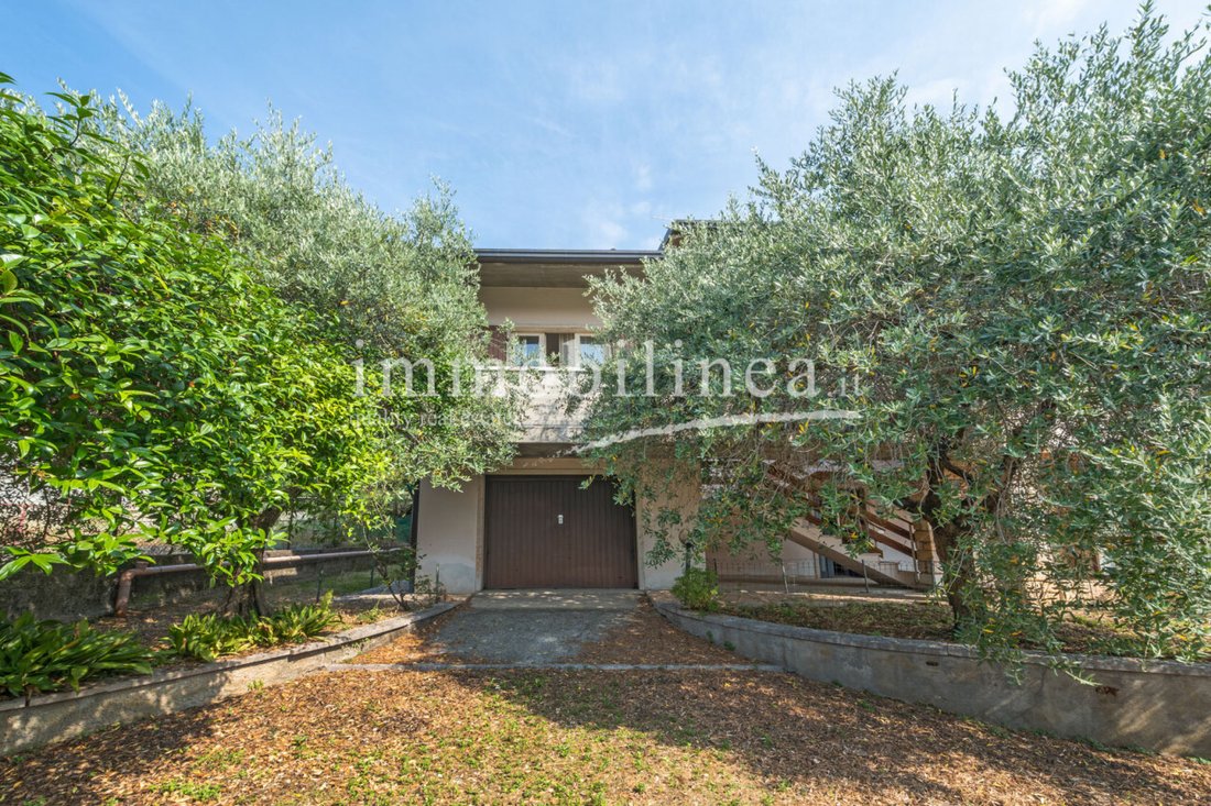 Villa in Cavaion Veronese, Veneto, Italy 4 - 16556076