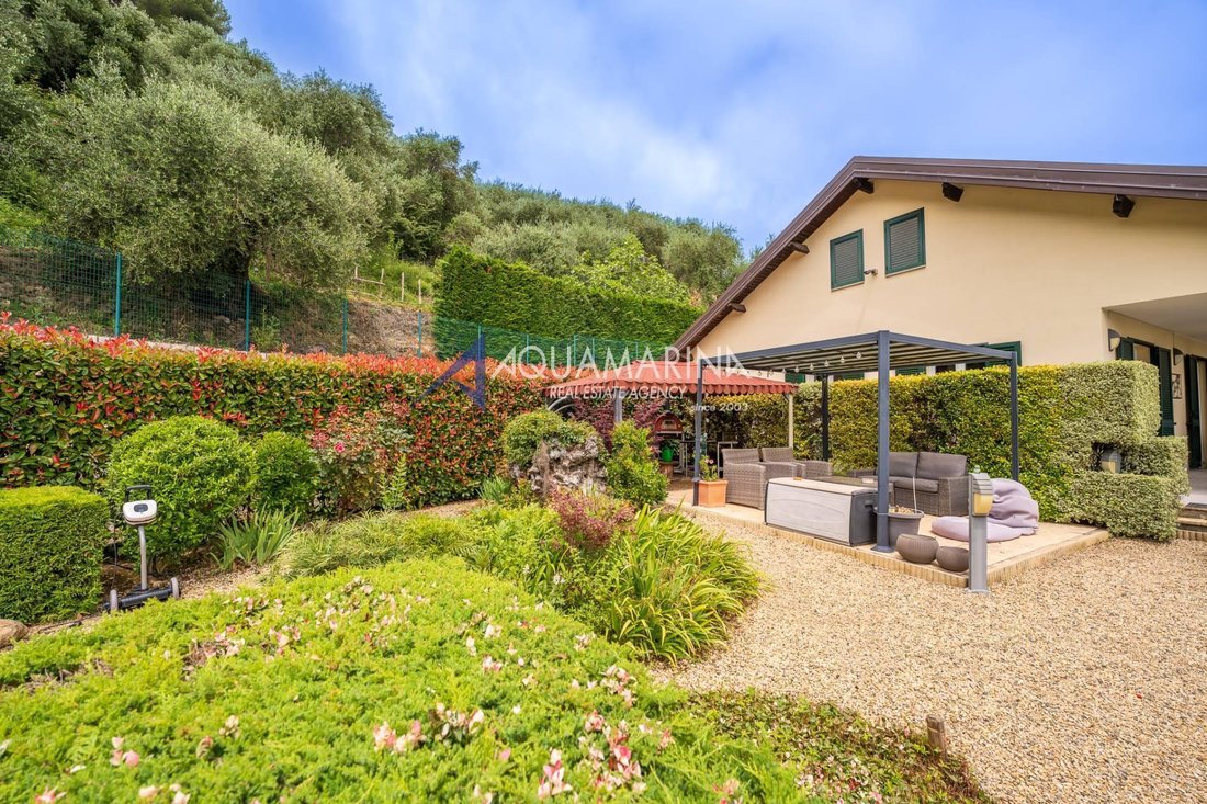 Villa in Camporosso, Liguria, Italy 2 - 16556324