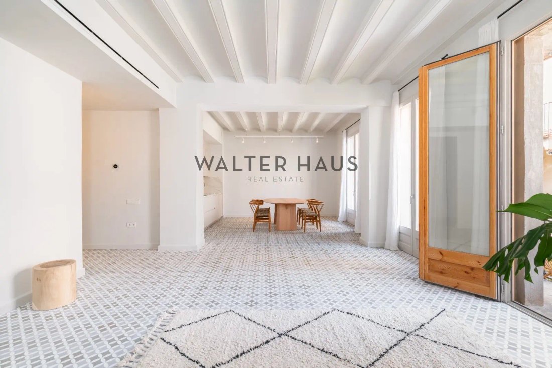 Apartment in Eixample, Barcelona, Spain 4 - 15777077