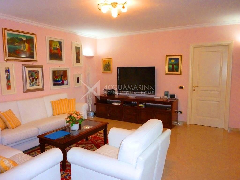 Villa in Diano Marina, Liguria, Italy 3 - 16556234