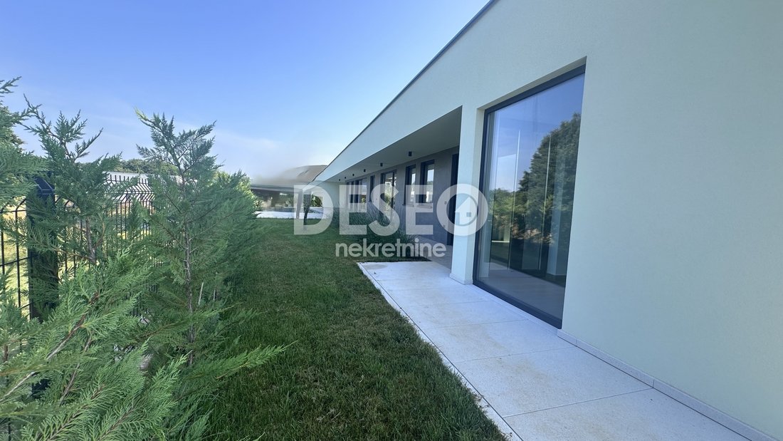 House in Svetvincenat, Istria County, Croatia 1 - 16558533