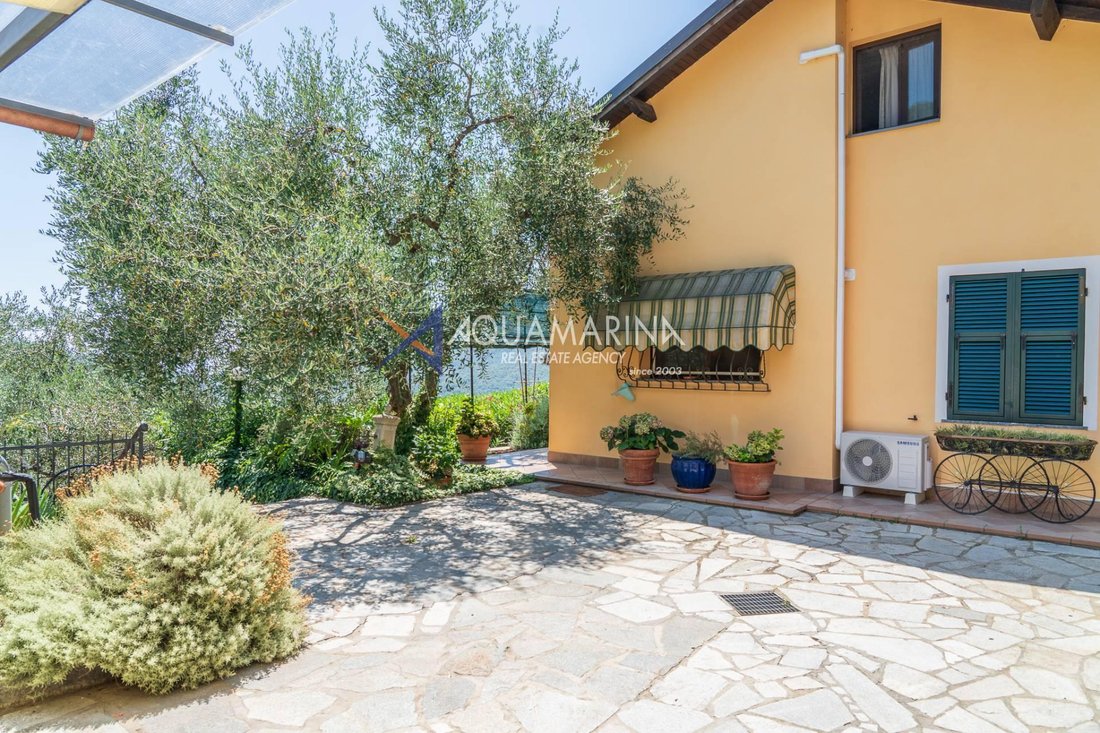 Villa in Pontedassio, Liguria, Italy 2 - 16555984