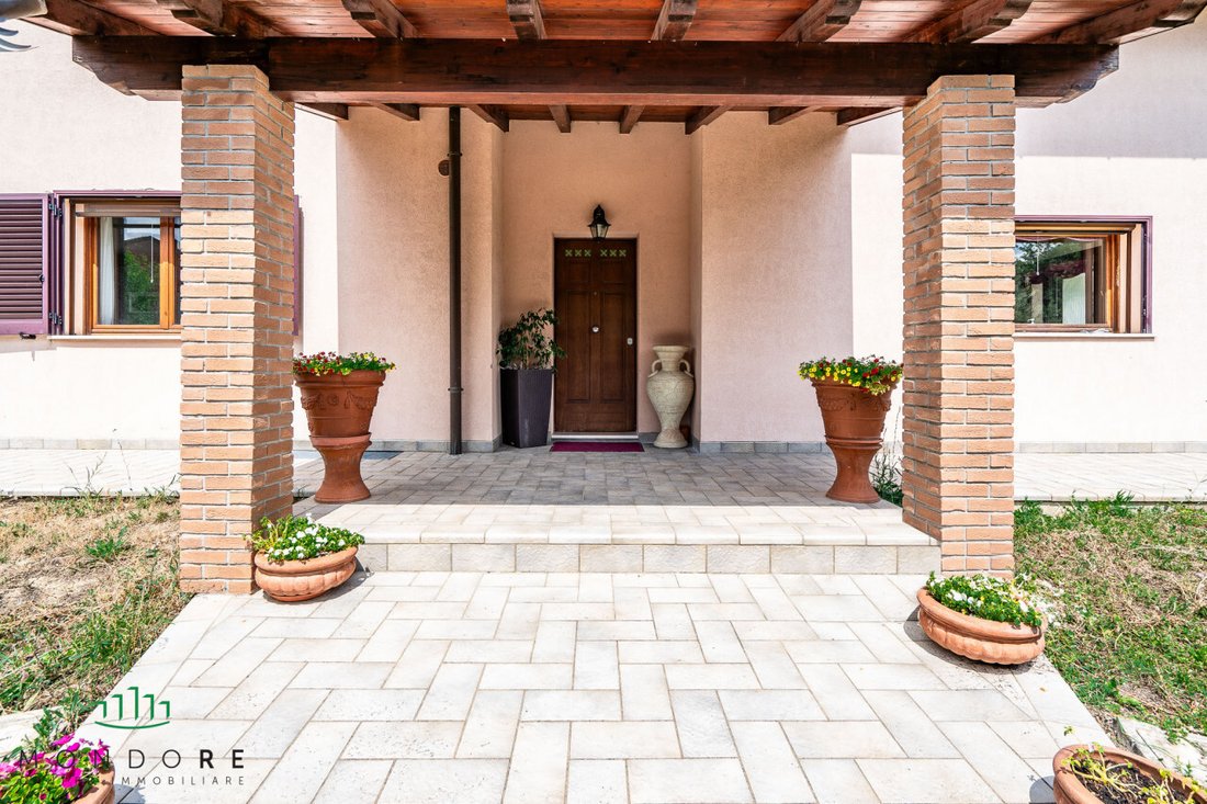 Villa in Castiglione dei Pepoli, Emilia-Romagna, Italy 4 - 16559240
