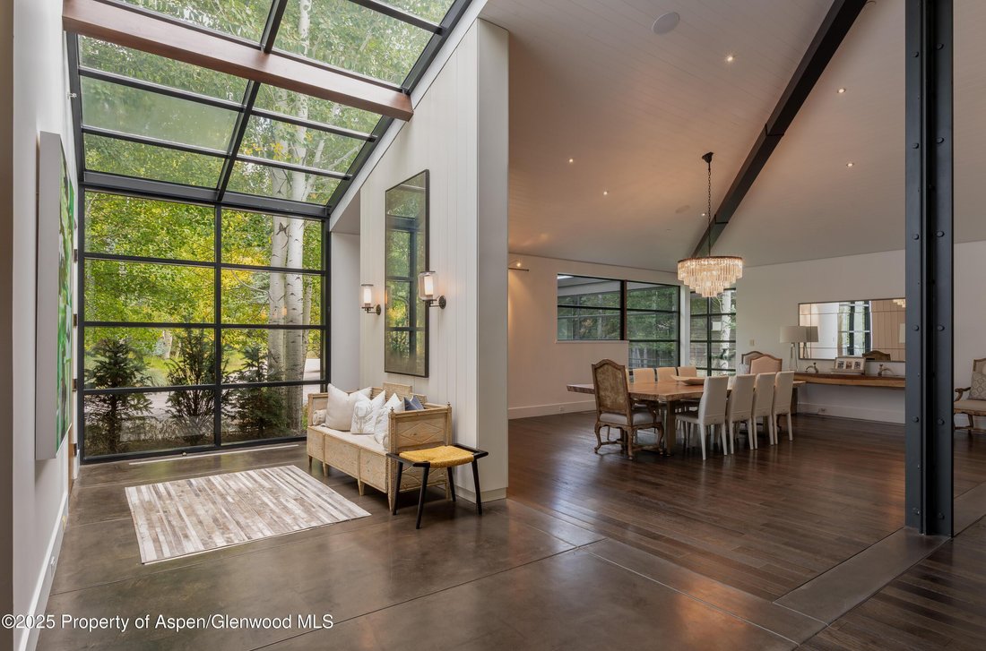 House in Aspen, Colorado, United States 5 - 16557217