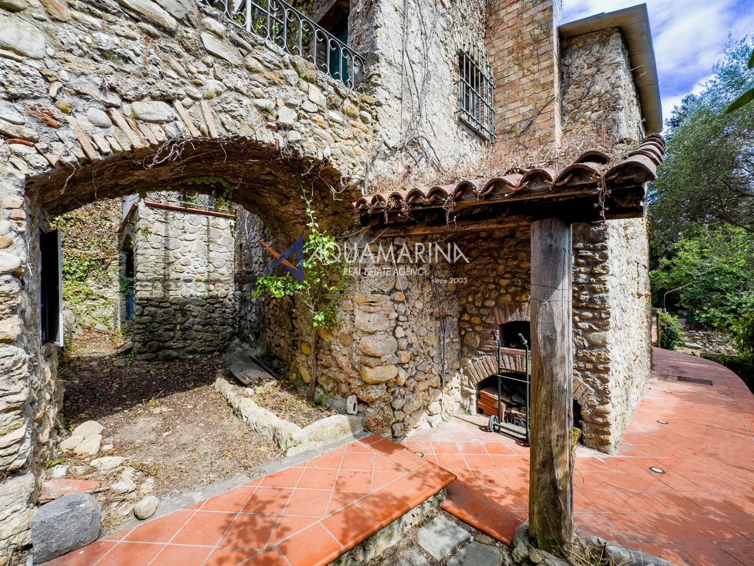 Villa in Camporosso, Liguria, Italy 4 - 16556213
