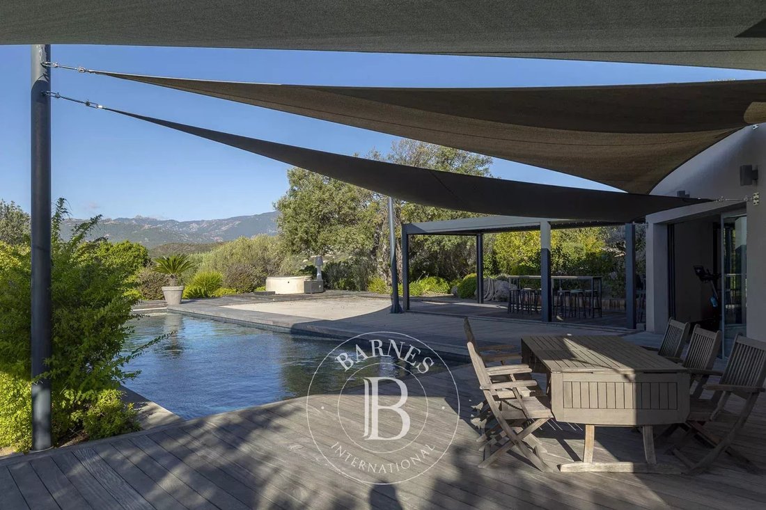 Villa in Zonza, Corsica, France 4 - 16556439