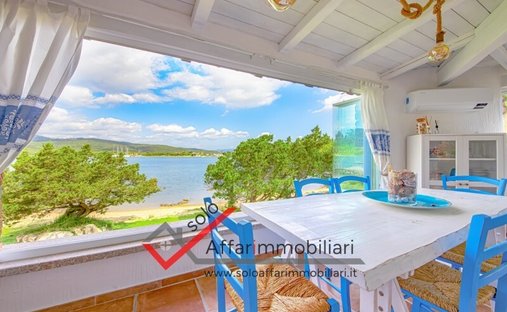 Villa in Center, Olbia, Italy 1