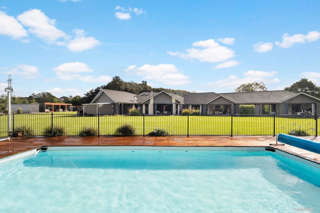 House in Glenbrook, Auckland, New Zealand 3 - 16559147
