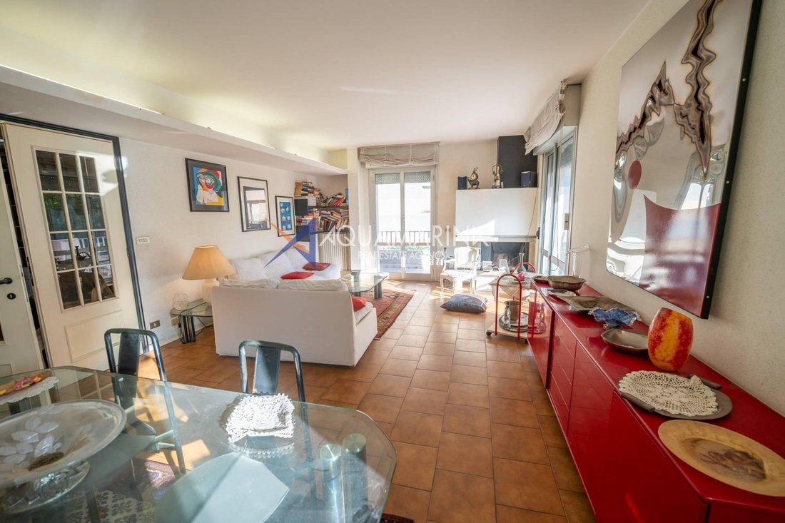 Apartment in City Center, Ventimiglia, Liguria 1 - 16556762