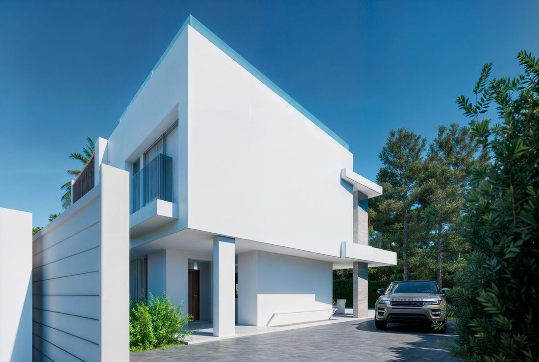 Villa in Estepona, Andalusia, Spain 2 - 16556019