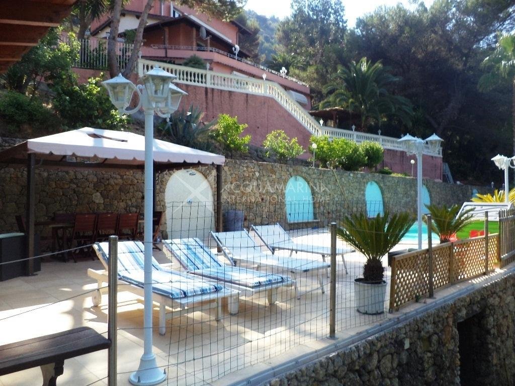 Villa in Camporosso, Liguria, Italy 2 - 16556546