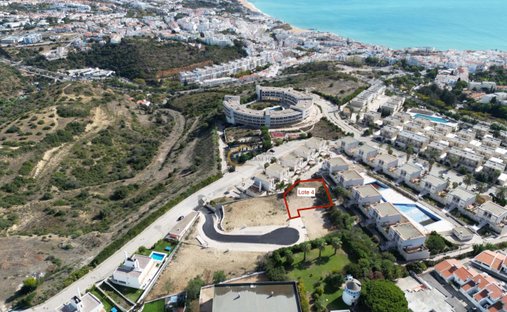 Land in Olhos de Agua, Algarve, Portugal 1
