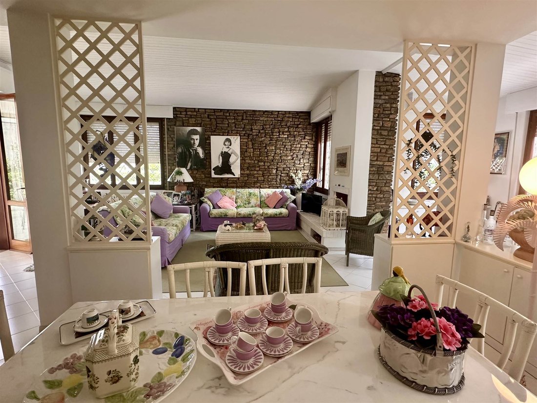 Villa in Focette, Pietrasanta, Italy 3 - 16557981
