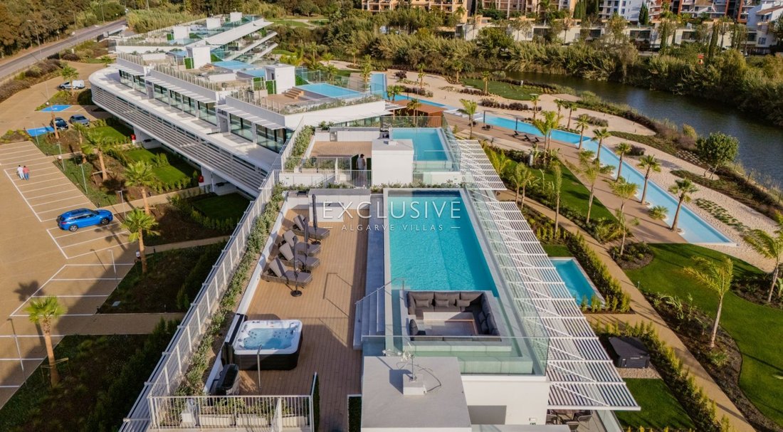 Apartment in Vilamoura, Quarteira, Algarve 4 - 12408493