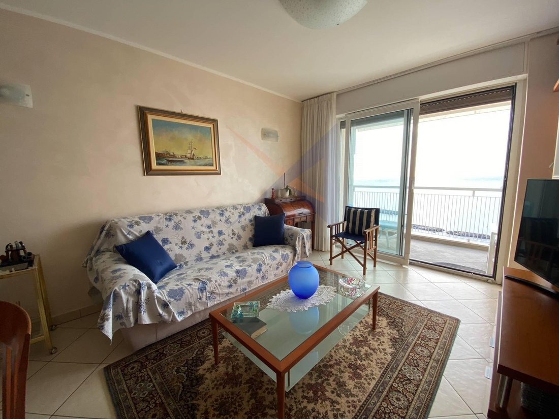 Apartment in Taggia, Liguria, Italy 3 - 16556488