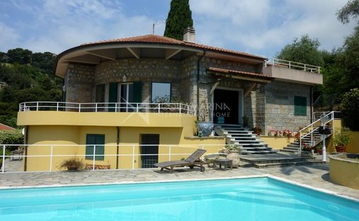 Villa in Sasso di Bordighera, Bordighera, Liguria 1