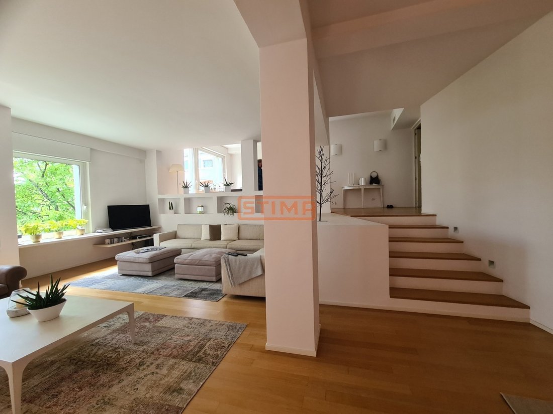 Apartment in Cathedral - Piazza dei Signori, Treviso, Italy 2 - 16556254