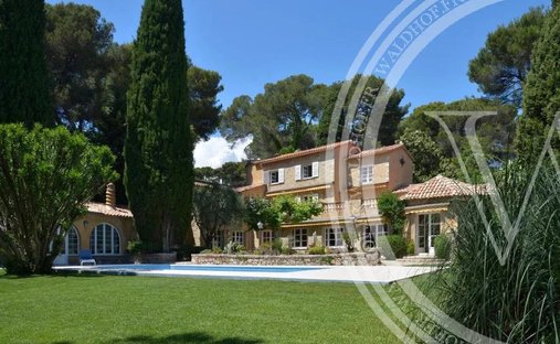 Casa de Campo en Antibes, Provenza-Alpes-Costa Azul, Francia 1