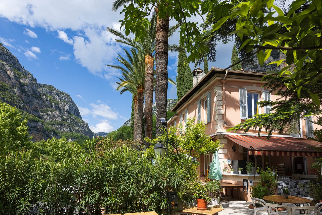 Villa in Tourrettes-sur-Loup, Provence-Alpes-Côte d'Azur, France 1 - 16556965