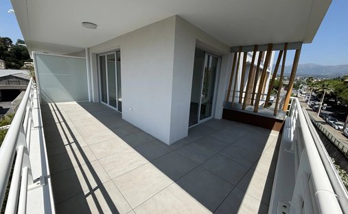 Apartment in Saint Jean-Les Vallières, Cagnes-sur-Mer, France 1