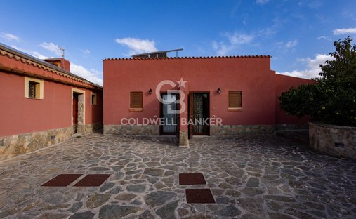 Villa in Valderice, Sicily, Italy 1
