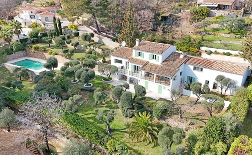 Villa in Tourrettes-sur-Loup, Provence-Alpes-Côte d'Azur, France 1