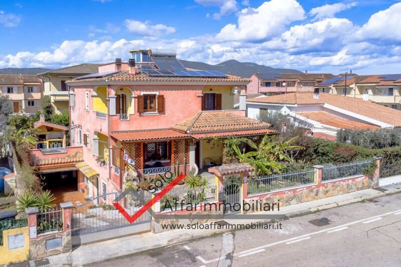 Villa in Center, Olbia, Italy 1 - 16556202