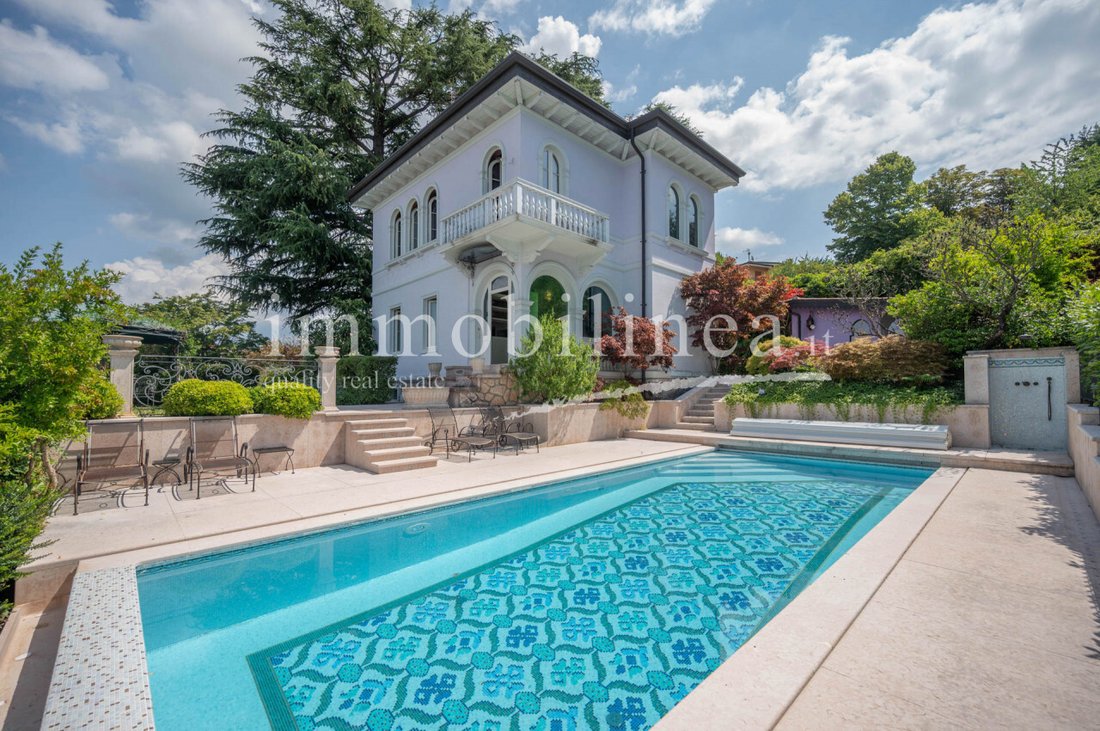 Villa in San Zeno di Montagna, Veneto, Italy 4 - 16556374