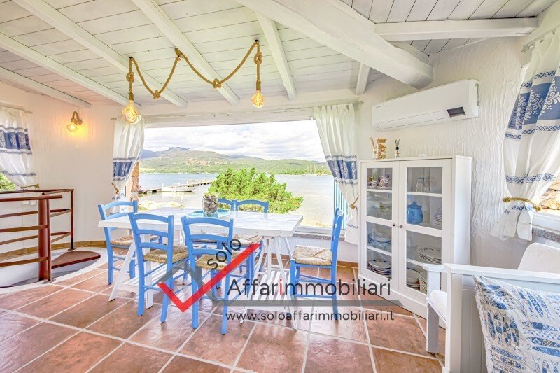 Villa in Center, Olbia, Italy 4 - 16556257