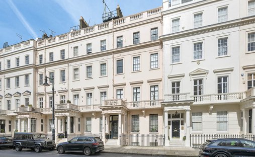 Apartment in Belgravia, Westminster, England 1