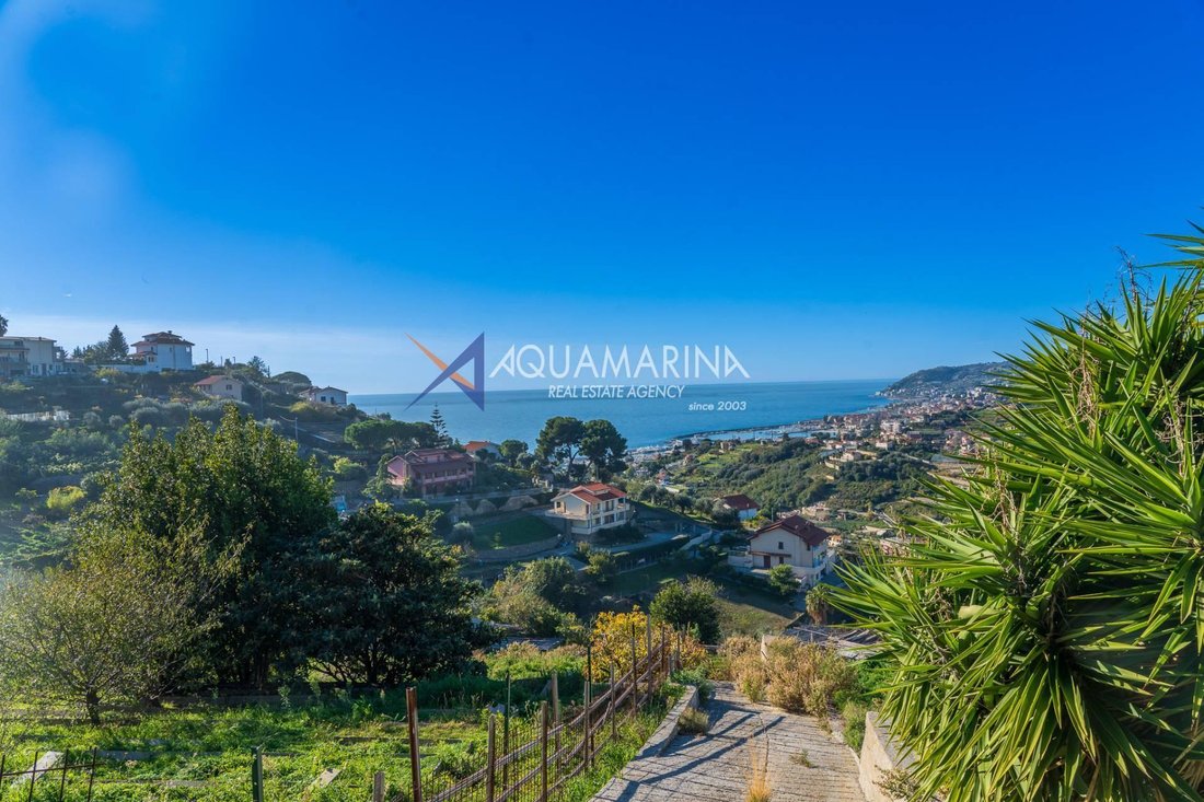 Villa in Center - Marina, Sanremo, Liguria 1 - 16556502