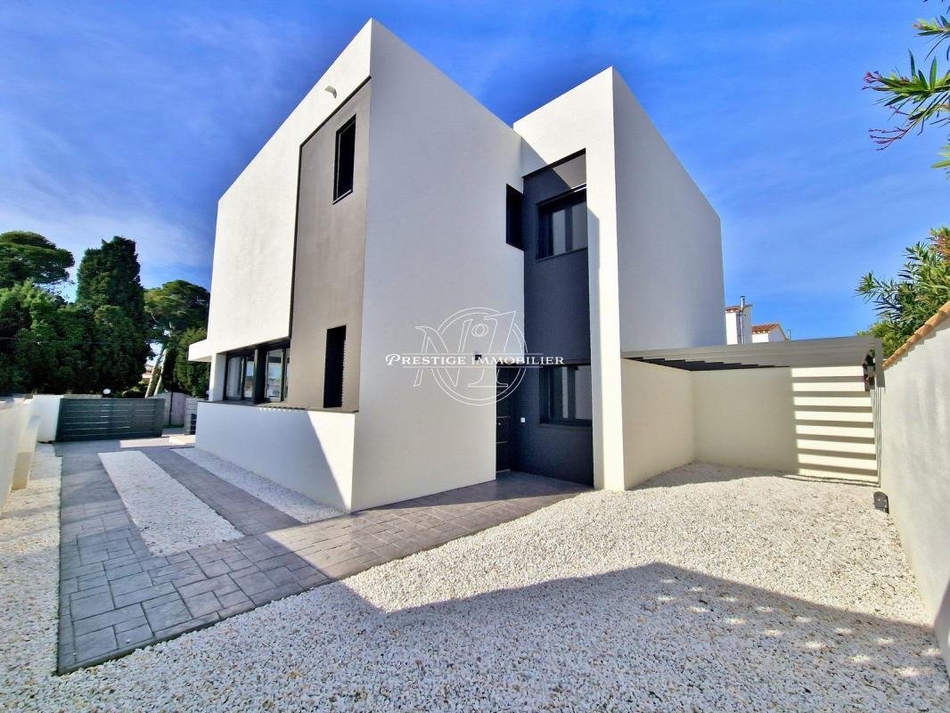 House in Empuriabrava, Catalonia, Spain 3 - 16555903