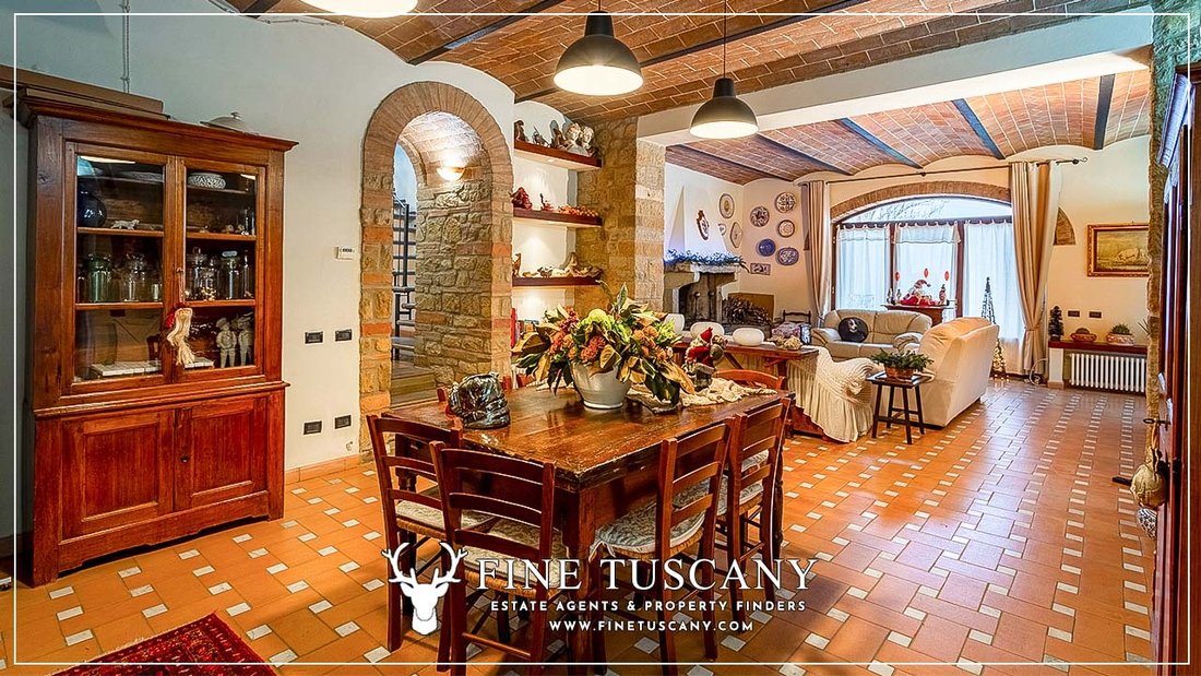 House in Volterra, Tuscany, Italy 5 - 16556530
