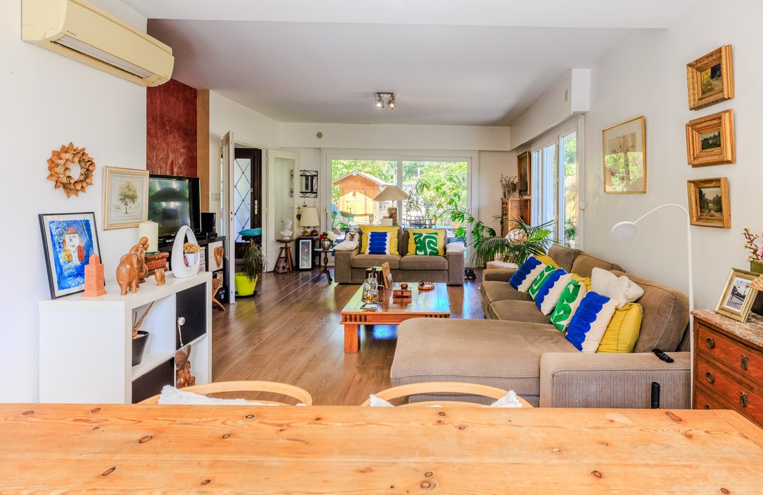Villa in Plan de Noves, Vence, France 5 - 16556909
