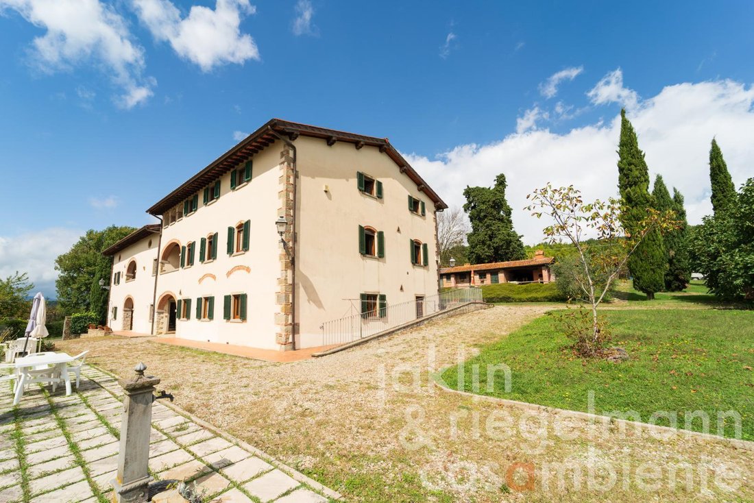 Farm Ranch in Poppi, Tuscany, Italy 3 - 16555483
