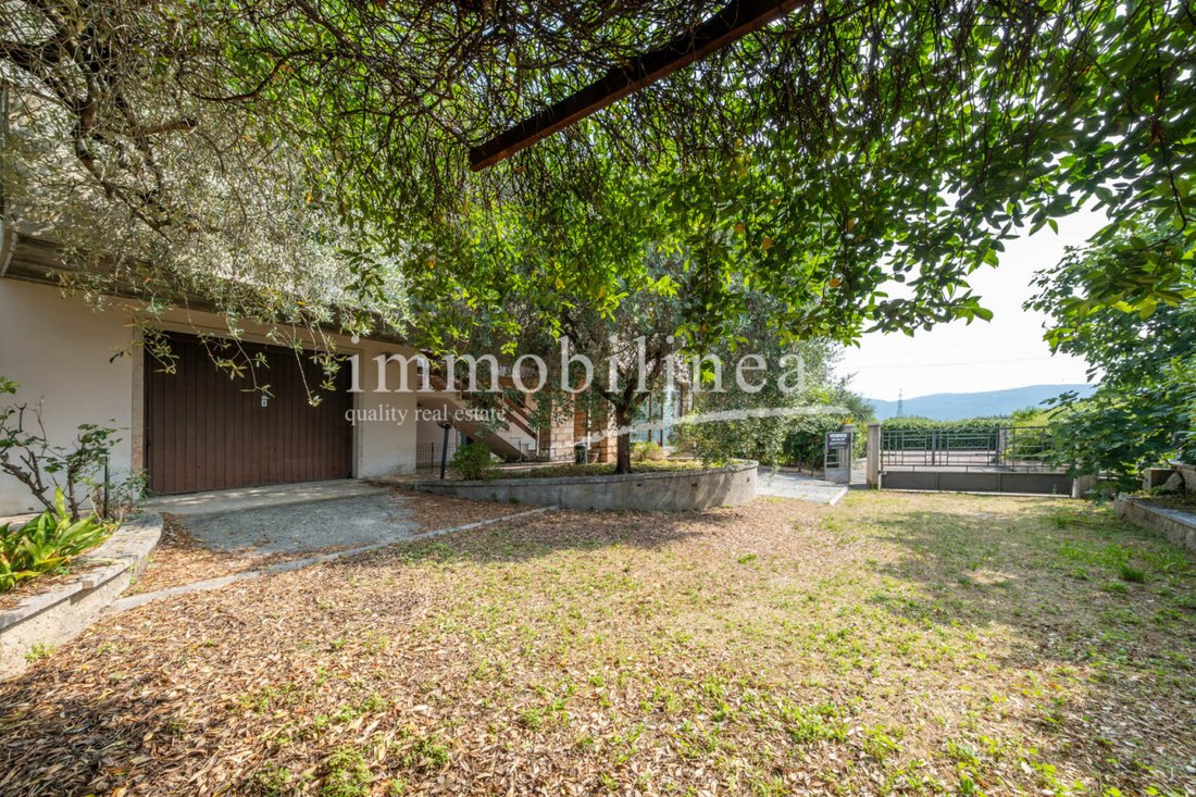 Villa in Cavaion Veronese, Veneto, Italy 3 - 16556076
