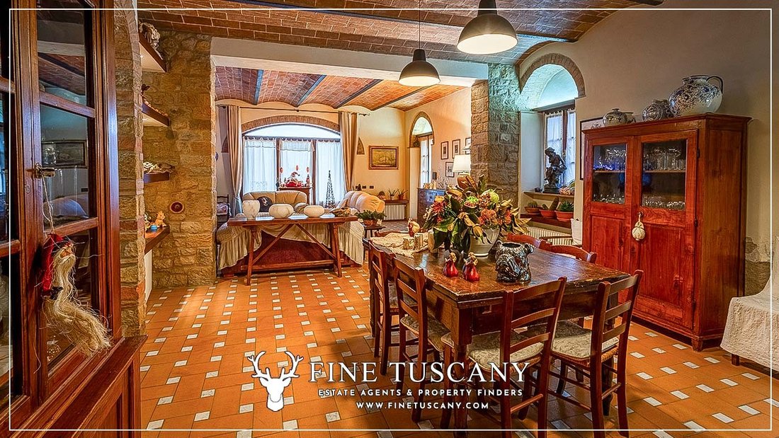 House in Volterra, Tuscany, Italy 4 - 16556530