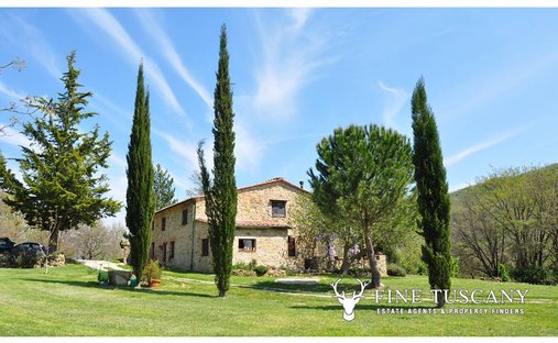 House in Castelnuovo di Val di Cecina, Tuscany, Italy 1