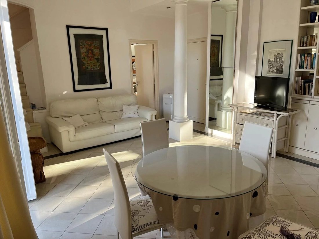 Apartment in Cap Martin, Roquebrune-Cap-Martin, France 1 - 16556266