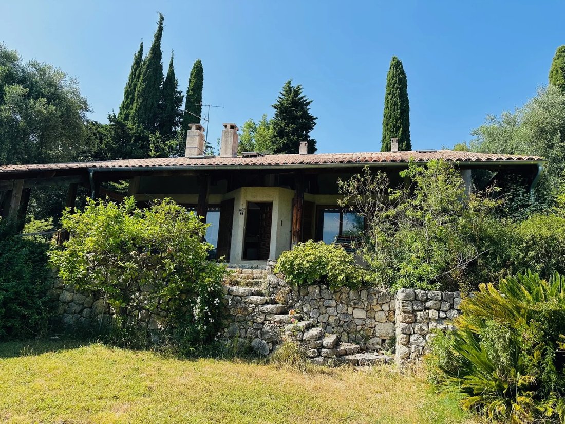 Villa in Nord, La Gaude, France 2 - 16556270