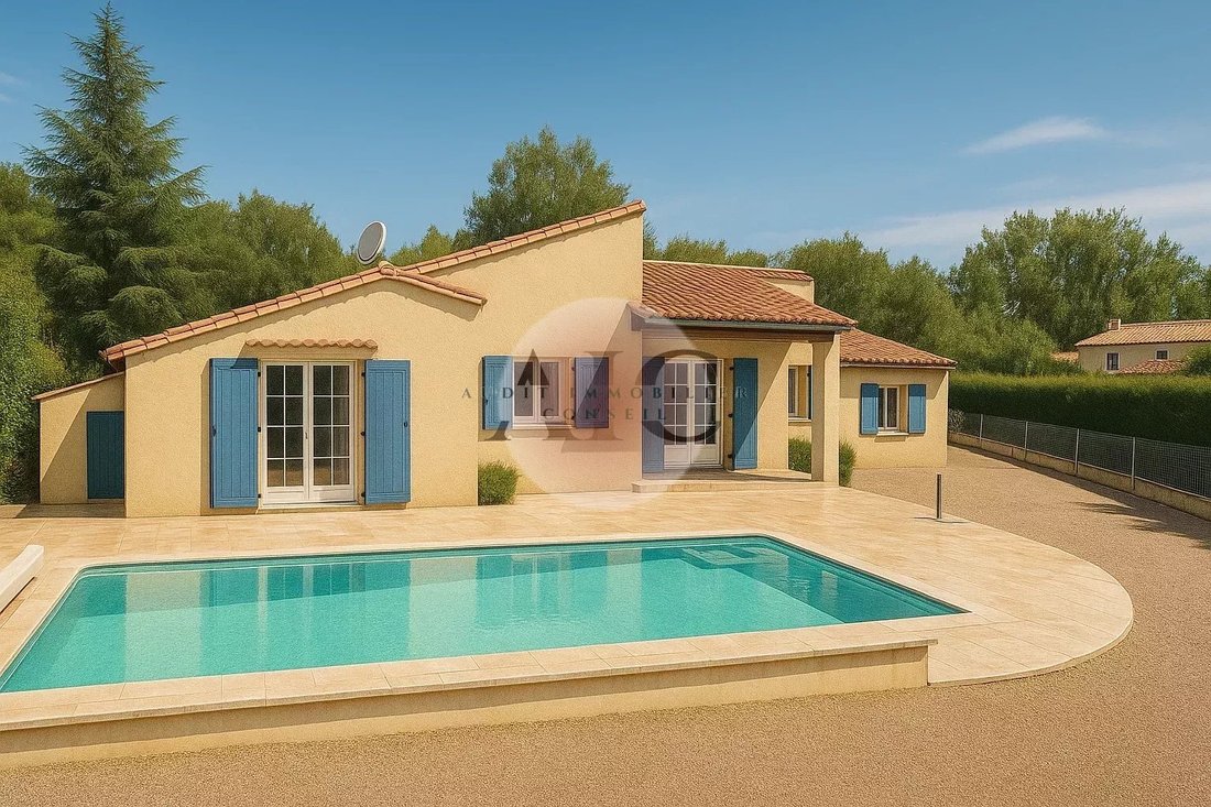 Villa in Fayence, Provence-Alpes-Côte d'Azur, France 2 - 16556074