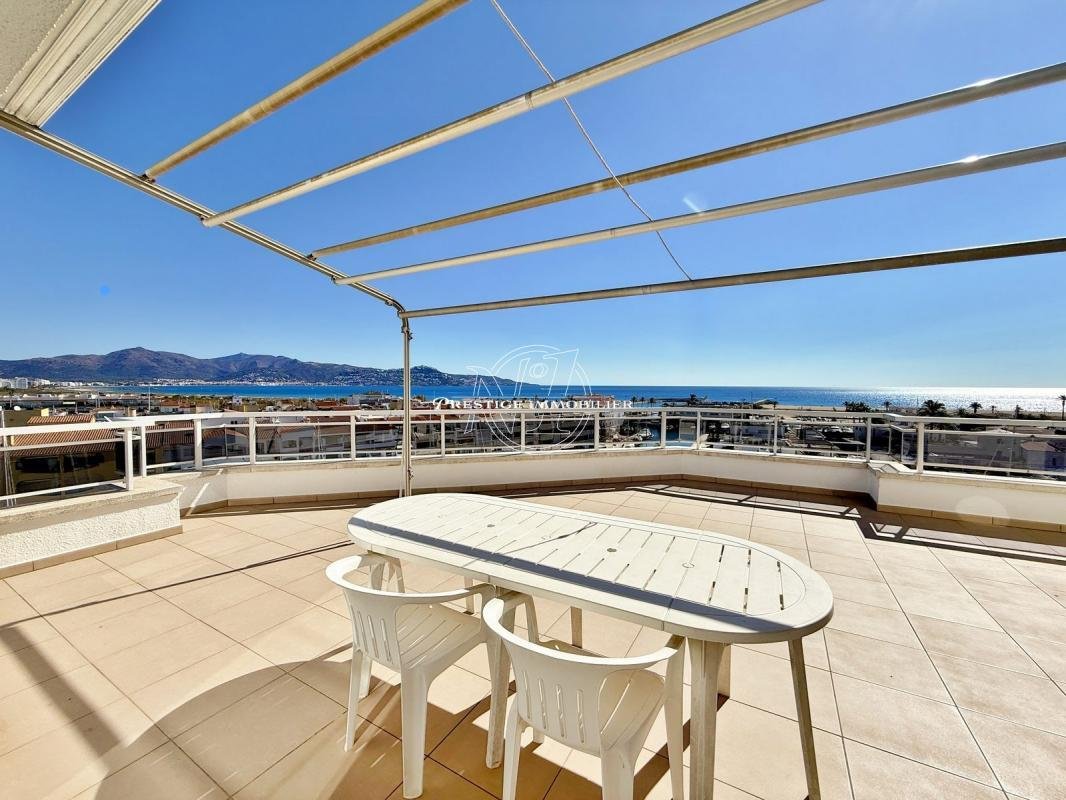 Apartment in Empuriabrava, Catalonia, Spain 4 - 16556054