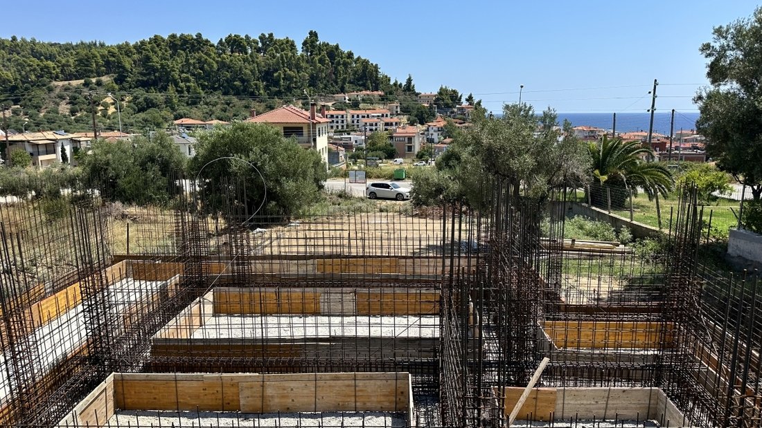 Villa in Pallini Municipal Unit, Macedonia and Thrace, Greece 2 - 16556239