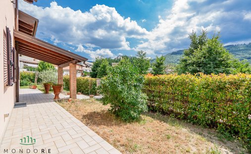 Villa in Castiglione dei Pepoli, Emilia-Romagna, Italien 1