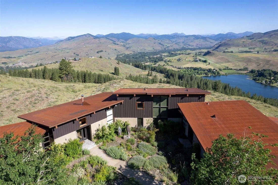 House in Winthrop, Washington, United States 1 - 16557838